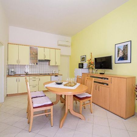 Apartments Mija โบล ภายนอก รูปภาพ