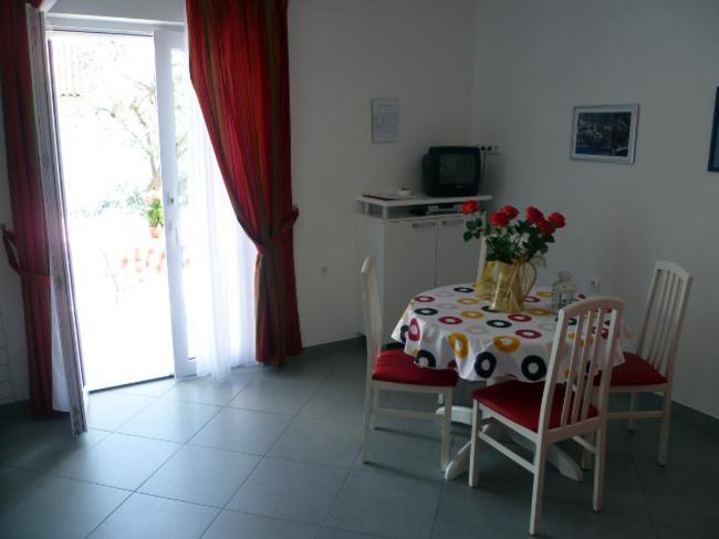 Apartments Mija โบล ภายนอก รูปภาพ