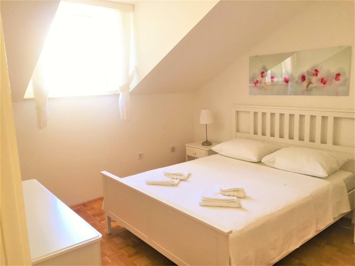 Apartments Mija โบล ภายนอก รูปภาพ